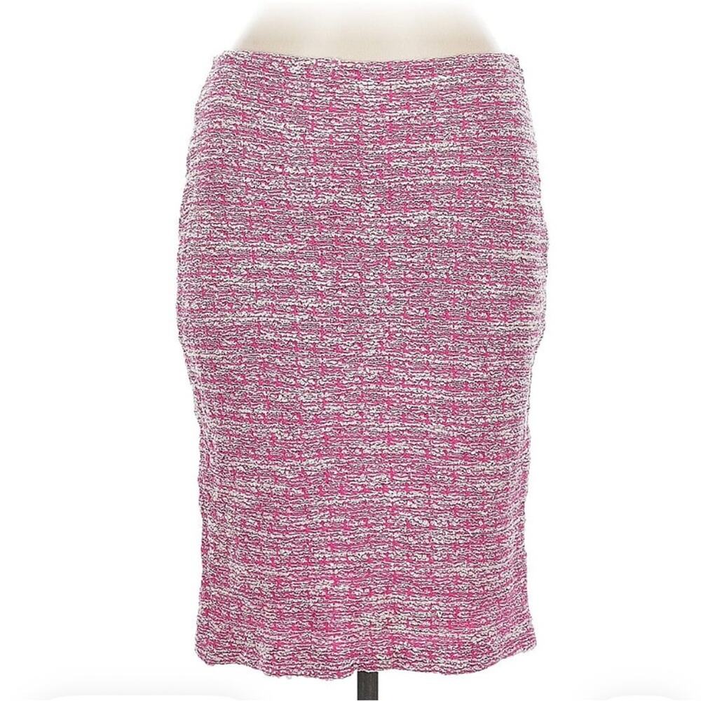St. John Pink Textured Pencil Skirt Size 8 Wool Blend EUC
